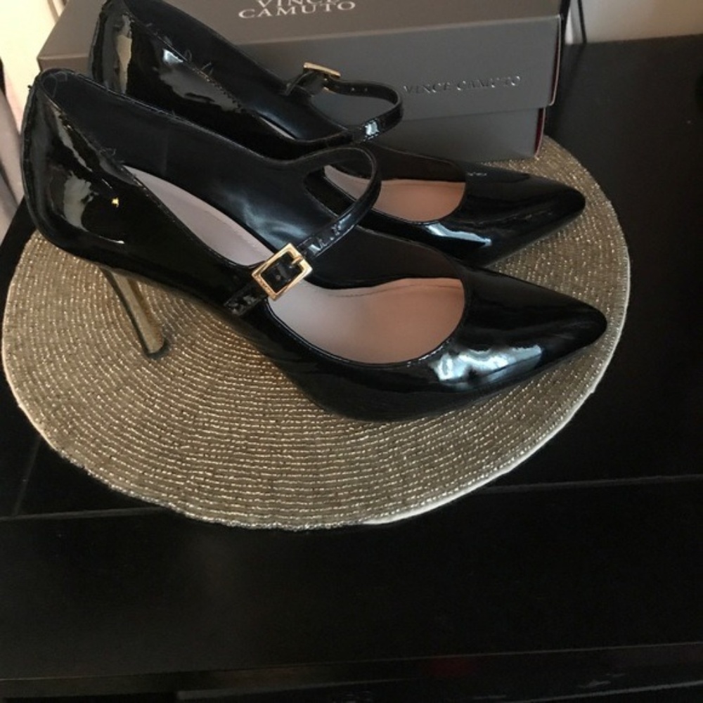 Vince Camuto Black and Gold Heel Shoe